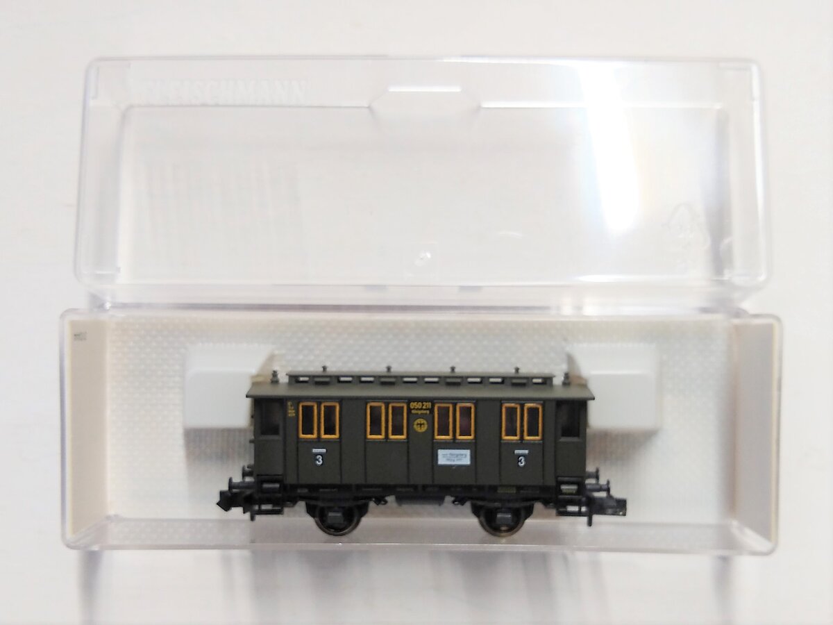 Fleischmann 8059K N Scale DRG 3rd Class Passenger Coach LN/Box