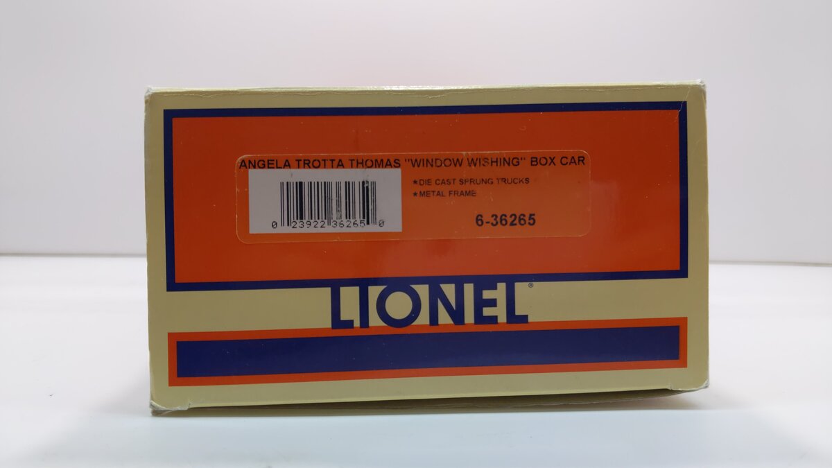 Lionel 6-36265 O Gauge Angela Trotta Thomas "Window Wishing" Boxcar LN/Box