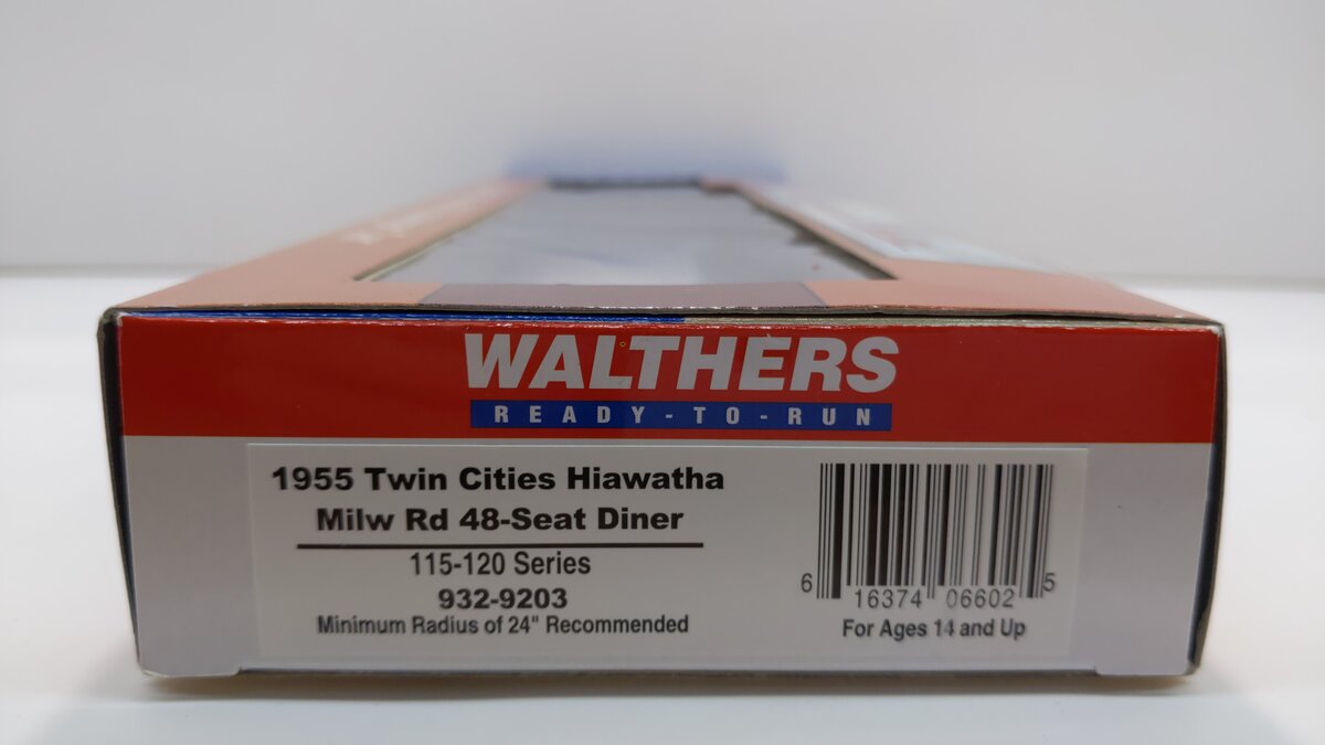 Walthers 932-9203 HO Scale Milwaukee Rd 1955 Twin Cities Hiawatha 48-Seat Diner LN/Box