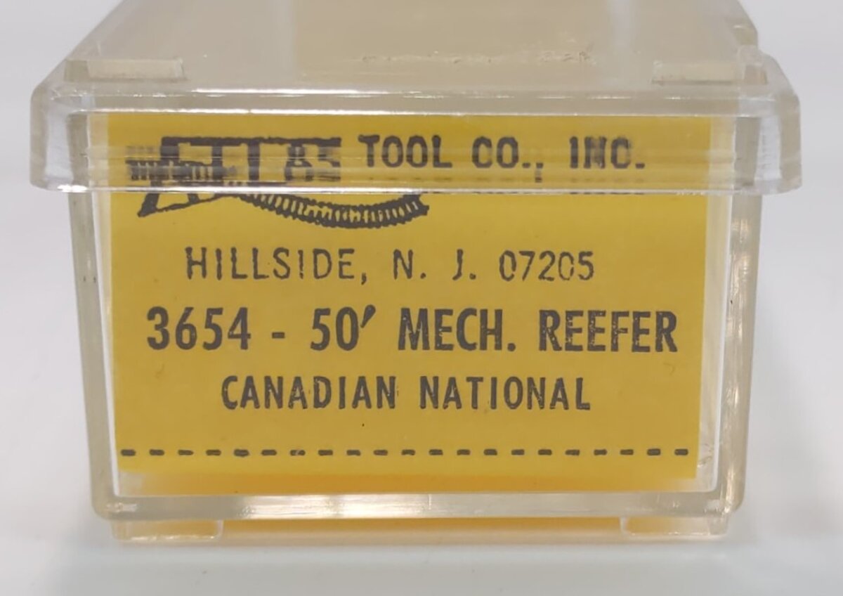 Atlas 3654 N Scale CN 50' Reefer #231148 LN/Box