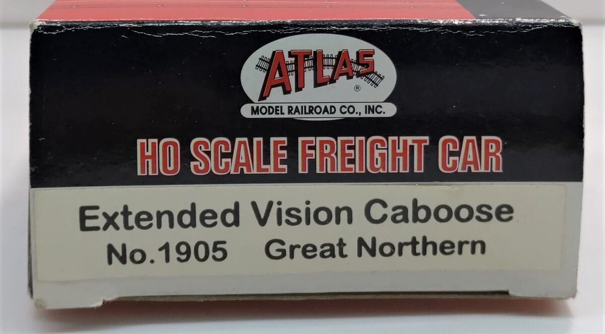 Atlas 1905 HO Scale Great Northern Extended Vision Caboose