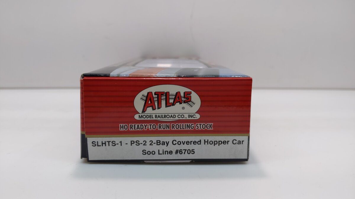 Atlas SLHTS-1 HO Scale SOO Line PS-2 2 Bay Covered Hopper #6705 LN/Box