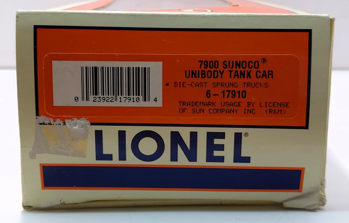 Lionel 6-17910 O Gauge Sunoco Unibody Tank Car #7900 NIB