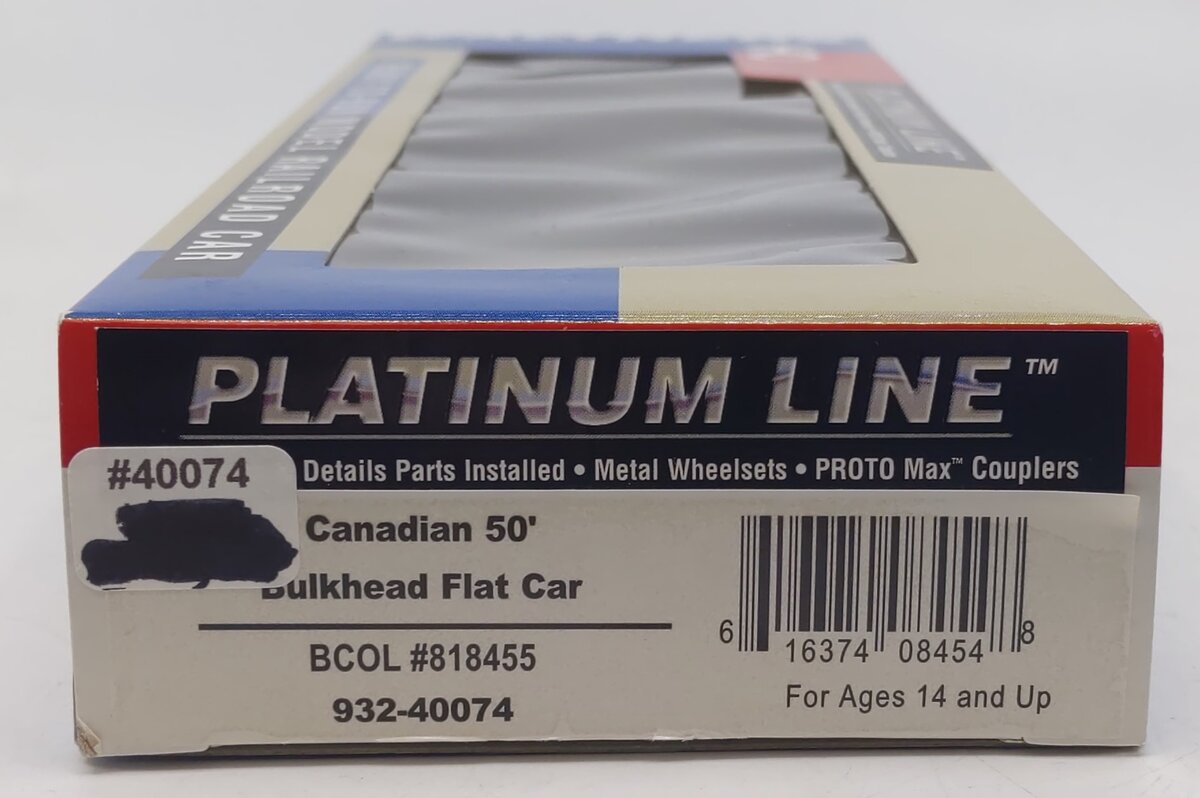 Walthers 932-40074 HO Scale BC Rail Canadian 50' Bulkhead Flatcar #818455
