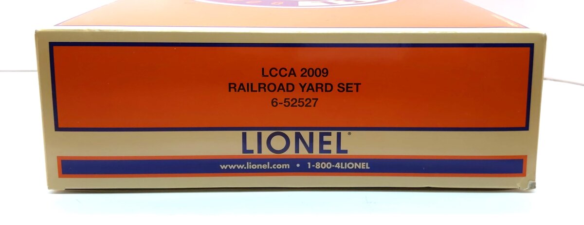 Lionel 6-52527 LCCA 2009 Railroad Yard Tower and Yard Shanty Building Set NIB