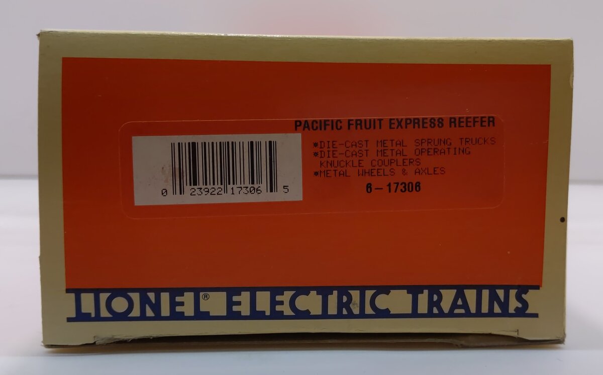 Lionel 6-17306 O Gauge Pacific Fruit Express Reefer Car #459401 NIB