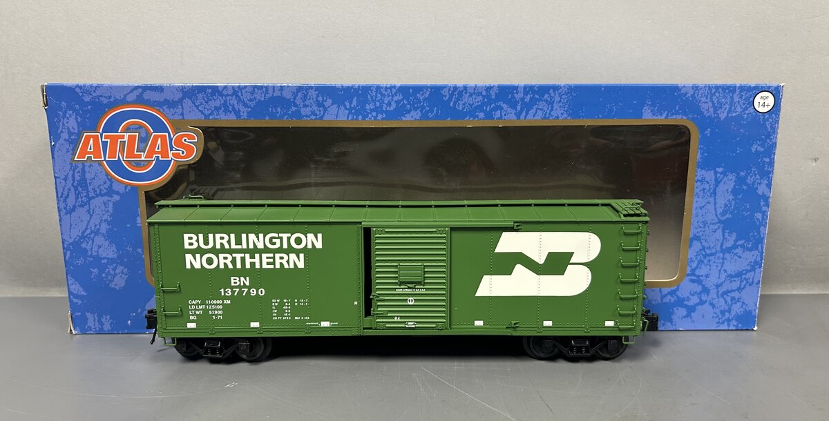 Atlas 3001613 O Burlington Northern USRA Steel Rebuilt Box Car (3-Rail)