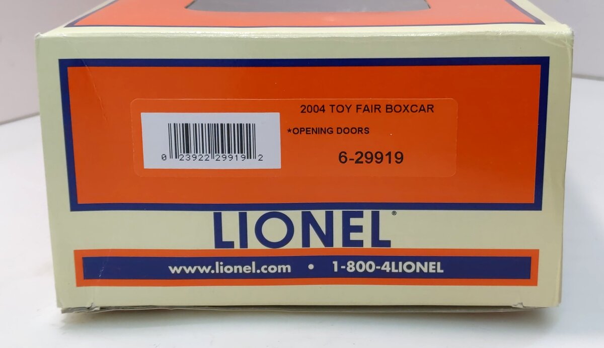 Lionel 6-29919 O Gauge Toy Fair 2004 Boxcar NIB
