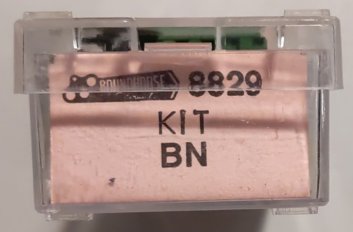 Roundhouse 8829 N Scale Burlington Northern Assembled Boxcar # 732461 Kit