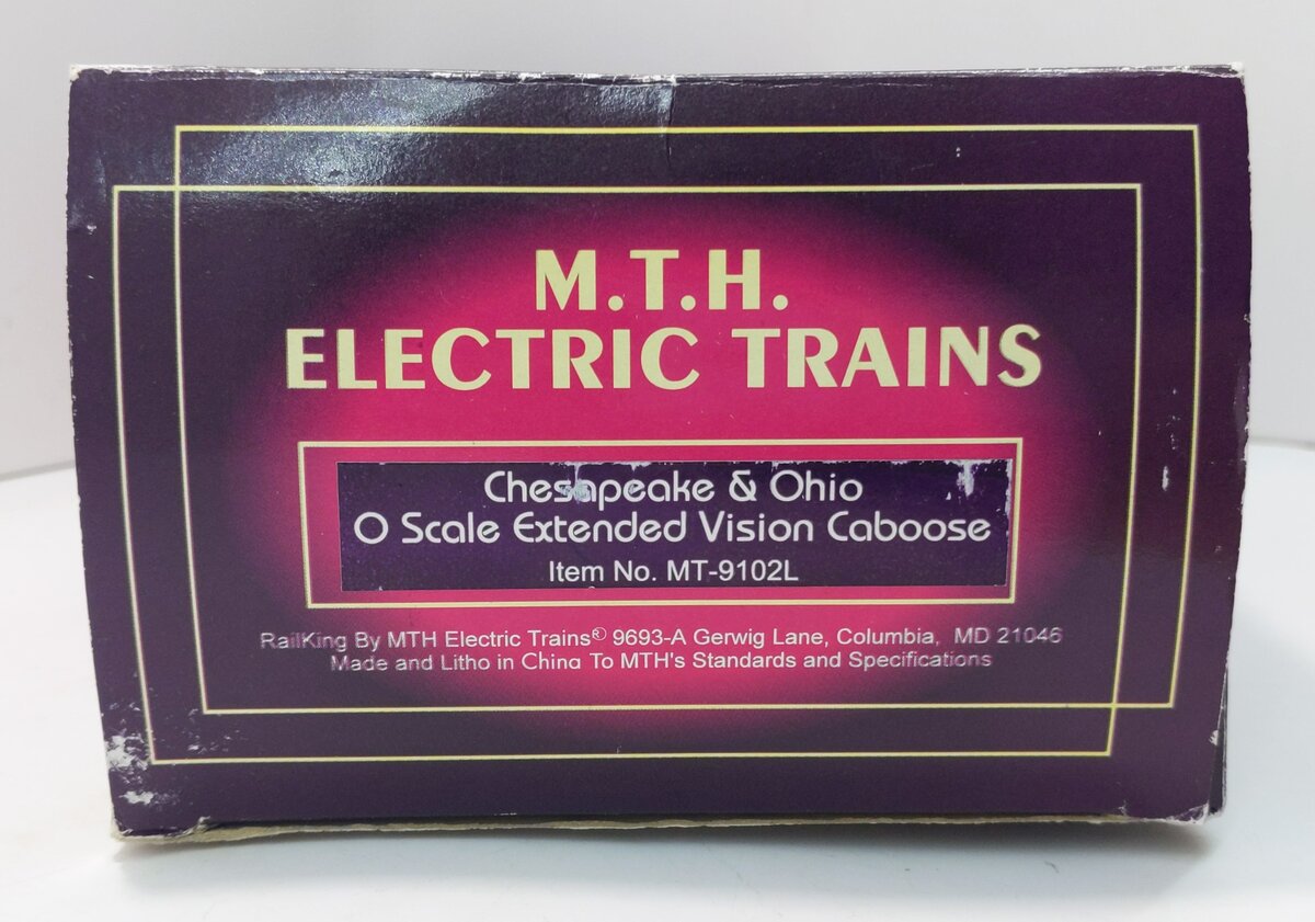 MTH 20-9102 O Gauge Chesapeake & Ohio Extended Vision Illuminated Caboose #3289 NIB
