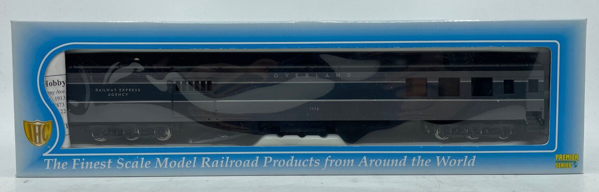 IHC 49702 HO Scale Union Pacific Heavyweight Combine Car