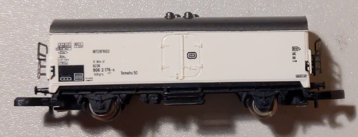 Marklin 8600 Z Scale Deutsche Bahn AG Reefer Car LN/Box