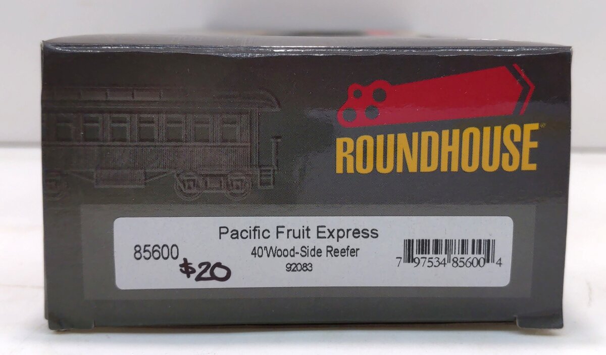 Roundhouse 85600 HO Pacific Fruit Express 40' Wood Reefer #92083