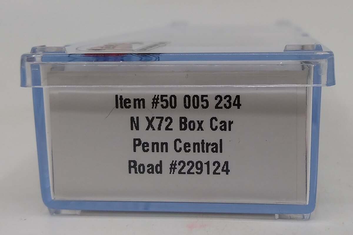 Atlas 50005234 N Penn Central Large Logo X72 Boxcar Standard DC #229124