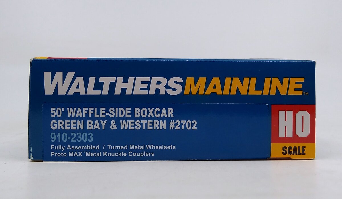 Walthers 910-2303 HO Green Bay & Western 50' Waffle-Side Boxcar #2702