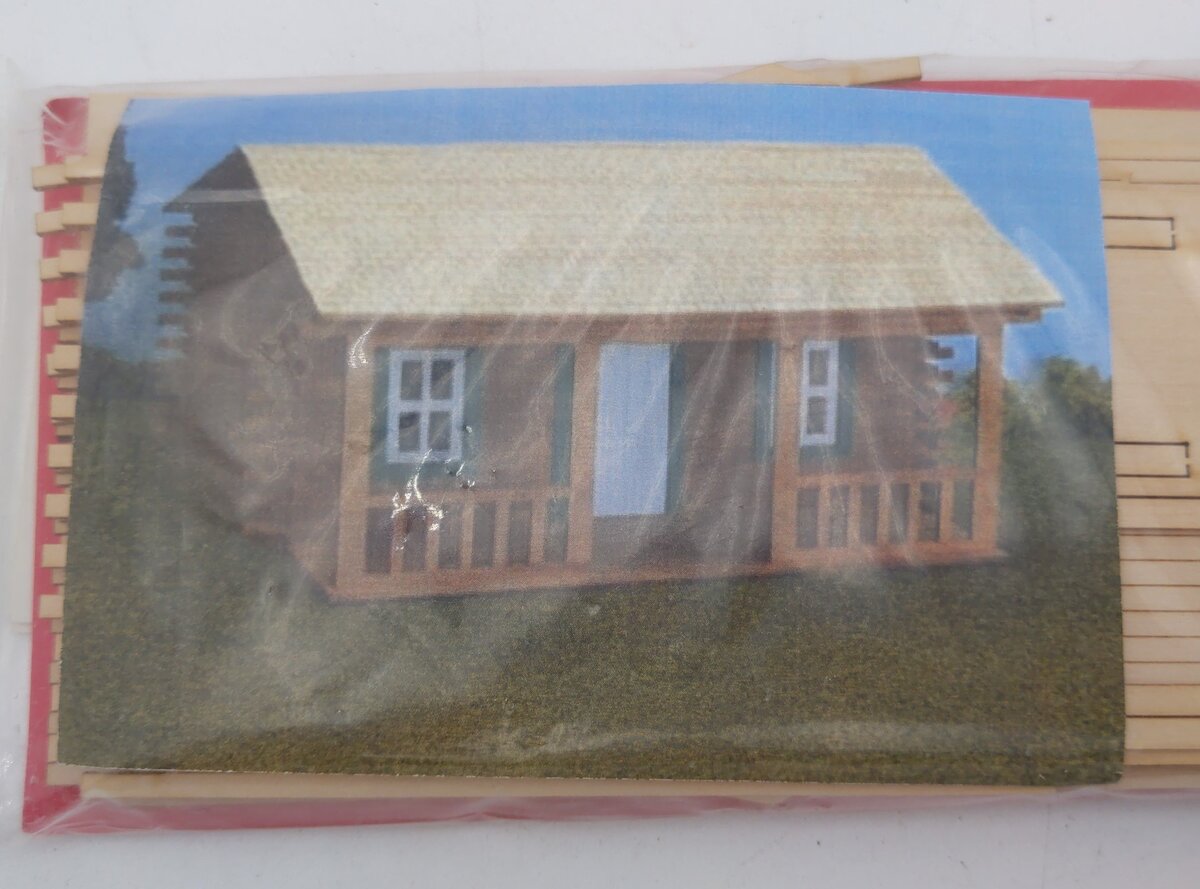 Train Time Models 6354 O Scale Log Cabin Kit