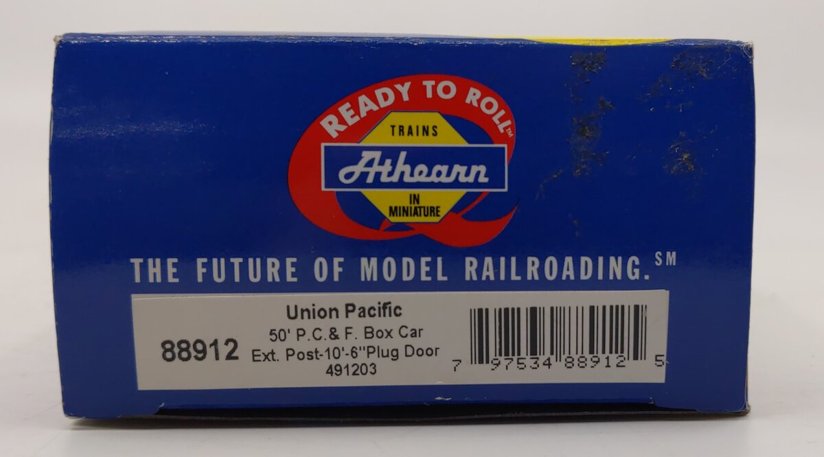 Athearn 88912 HO Scale Union Pacific 50' PC&F Boxcar #491203