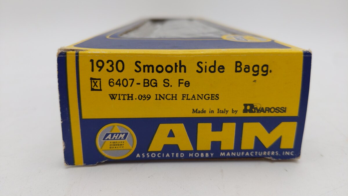 AHM 6407 HO Santa Fe 1930 Smooth Side Baggage Car #3431