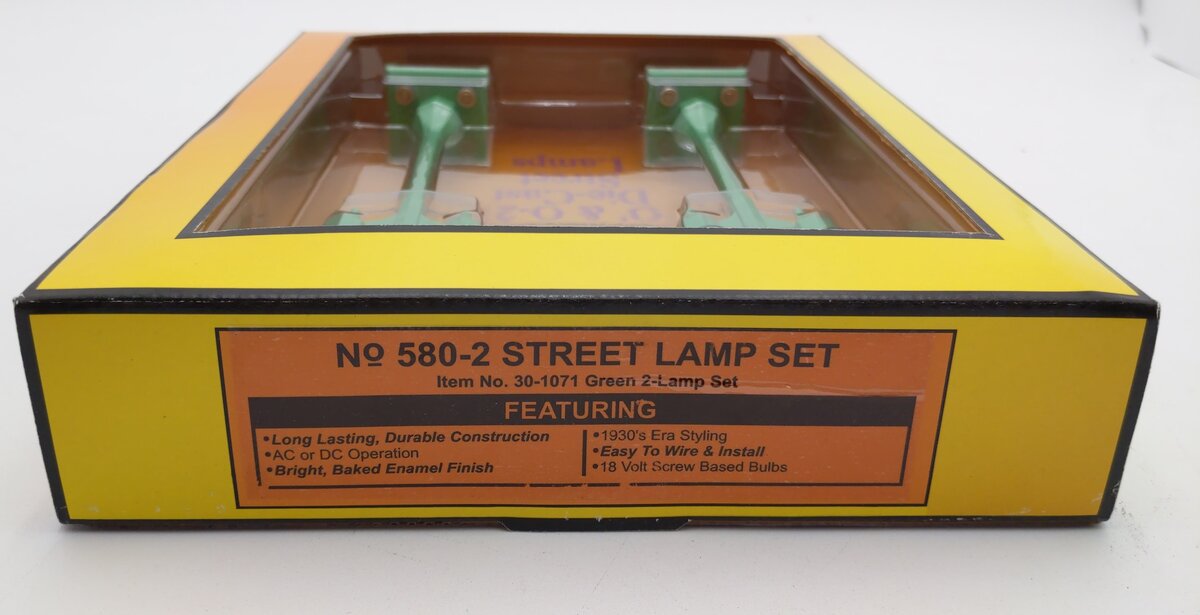 MTH 30-1071 O Scale Green Twin Teardrop Street Lamp N0. 580-2 (Set of 2) NIB