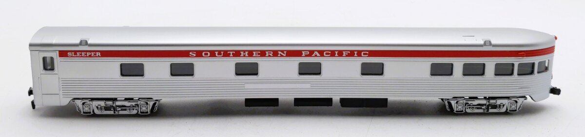 IHC 47953 HO Southern Pacific Corrugated Side Observation/Sleeper Car