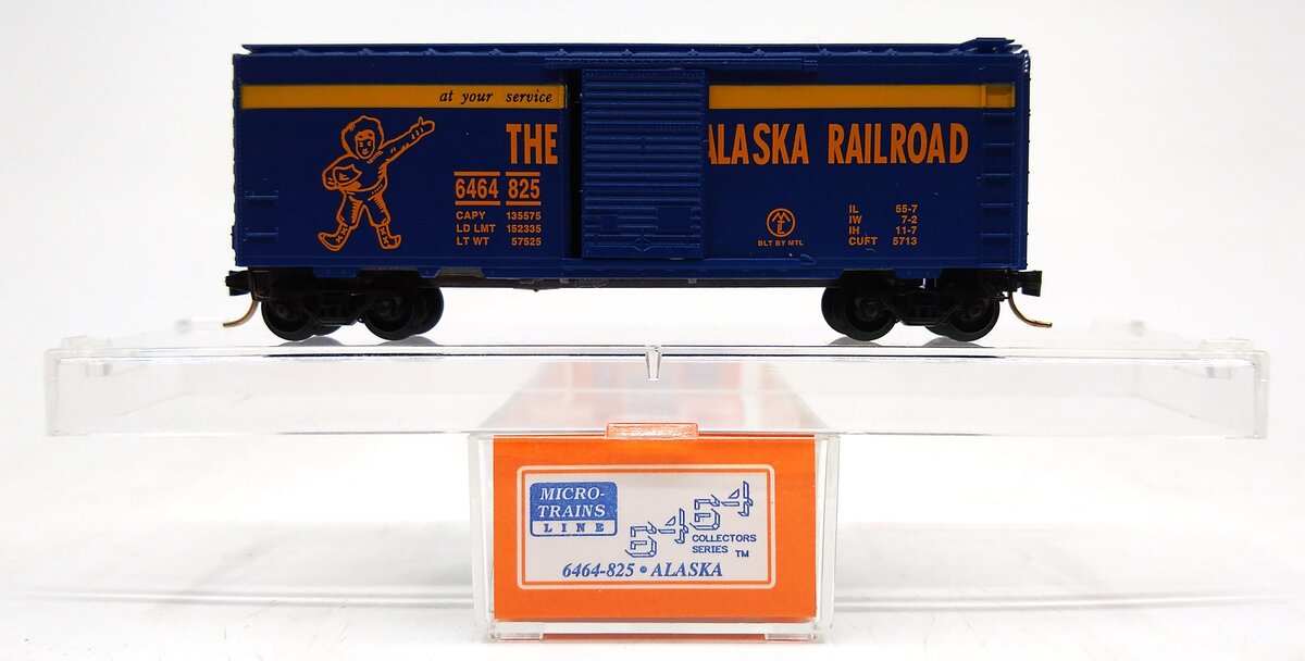 Micro-Trains 6464-825 N Scale Alaska Railroad Boxcar