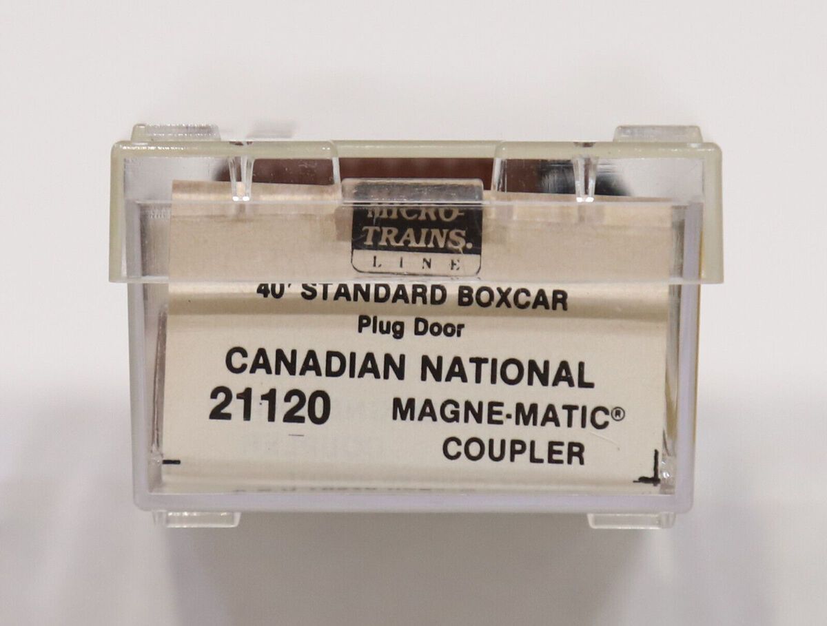 Micro-Trains 02100120 N Canadian National 40' Standard Plug Door Boxcar #290145