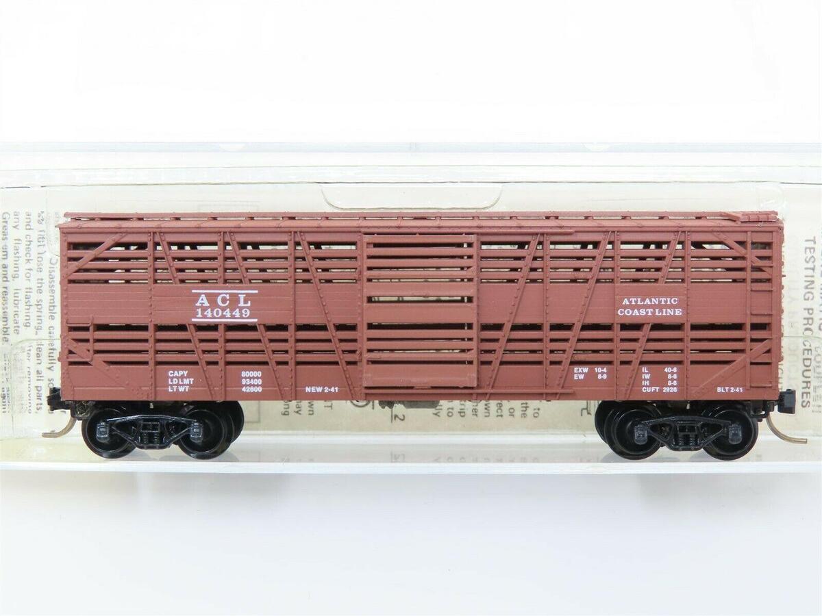 Micro-Trains 03500100 N Atlantic Coast Line 40' Despatch Stock Car #140449