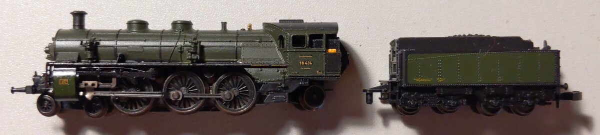Marklin 81426 Z Scale German State Railroad Company Steam Passenger Train Set NIB