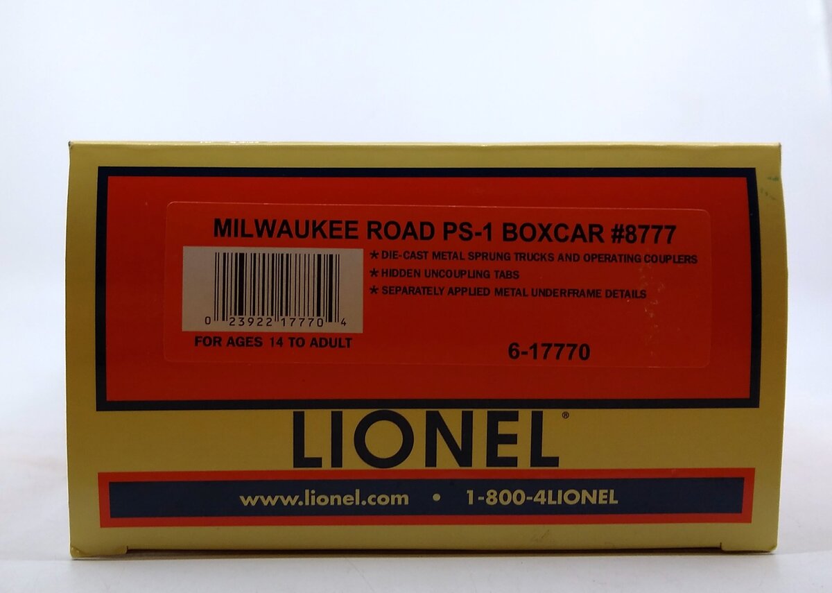 Lionel 6-17770 O Gauge Milwaukee Road PS-1 Boxcar #8777 LN/Box