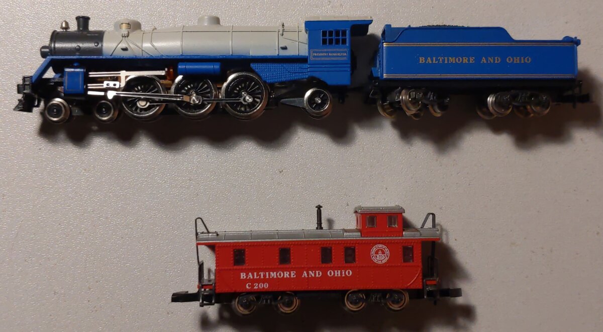 Marklin 8881 Z Scale Baltimore & Ohio 4-6-2 Steam Freight Train Set LN/Box