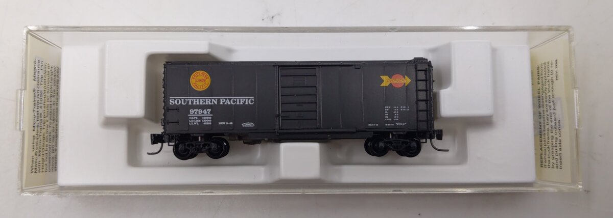 Micro-Trains 14140-2 Z Scale Southern Pacific 40' Standard Boxcar #97947 LN/Box