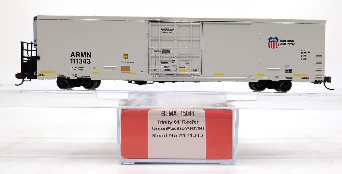 BLMA Models 15041 N Scale Union Pacific Trinity 64' Reefer #111343