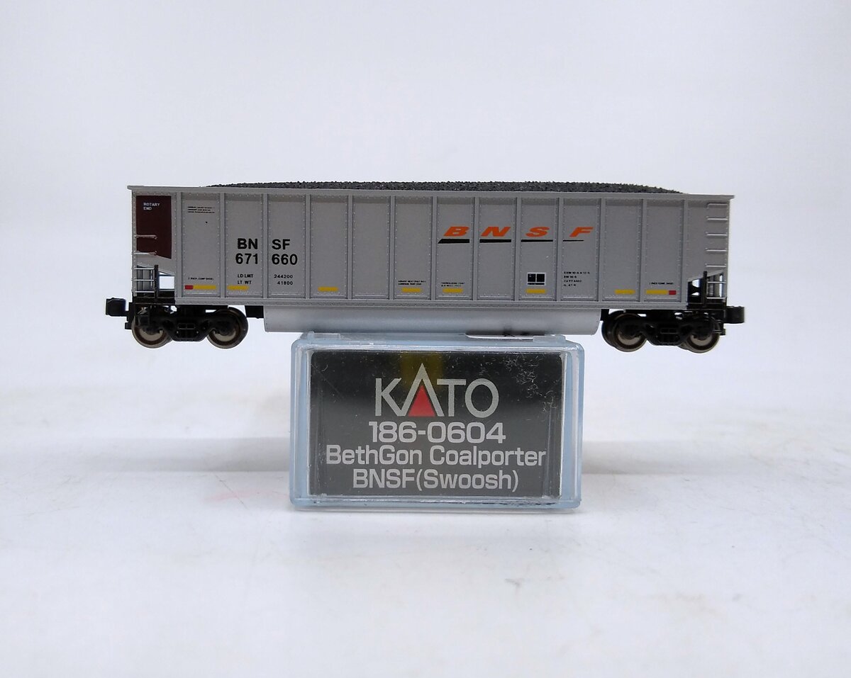 Kato 186-0604 N BNSF Coalporter #671660