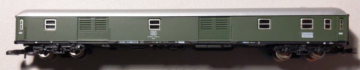 Marklin 8712 Z DB German Federal Railroad Express Baggage Coach Car LN/Box