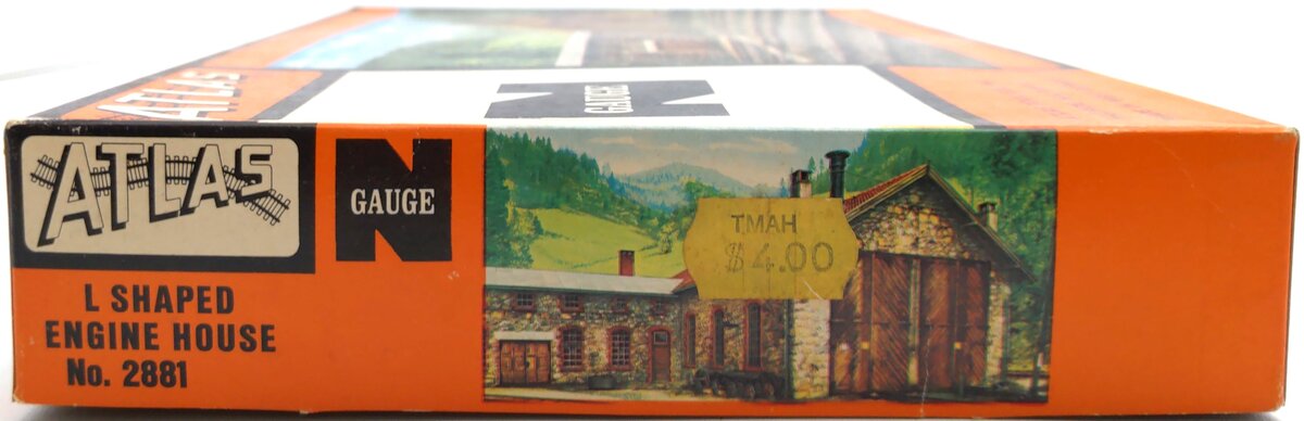 Atlas 2881 N Scale L Shaped Engine House Model Kit
