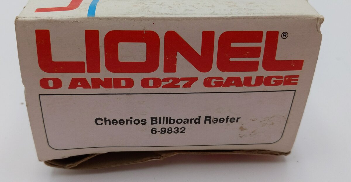 Lionel 6-9832 O Gauge Cheerios Billboard Reefer Car LN/Box