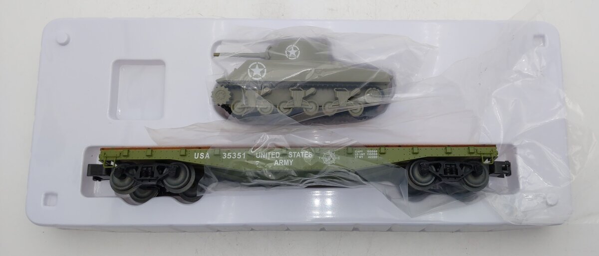 Lionel 1926751 O US Army 40' Flatcar with Sherman Tank #35351