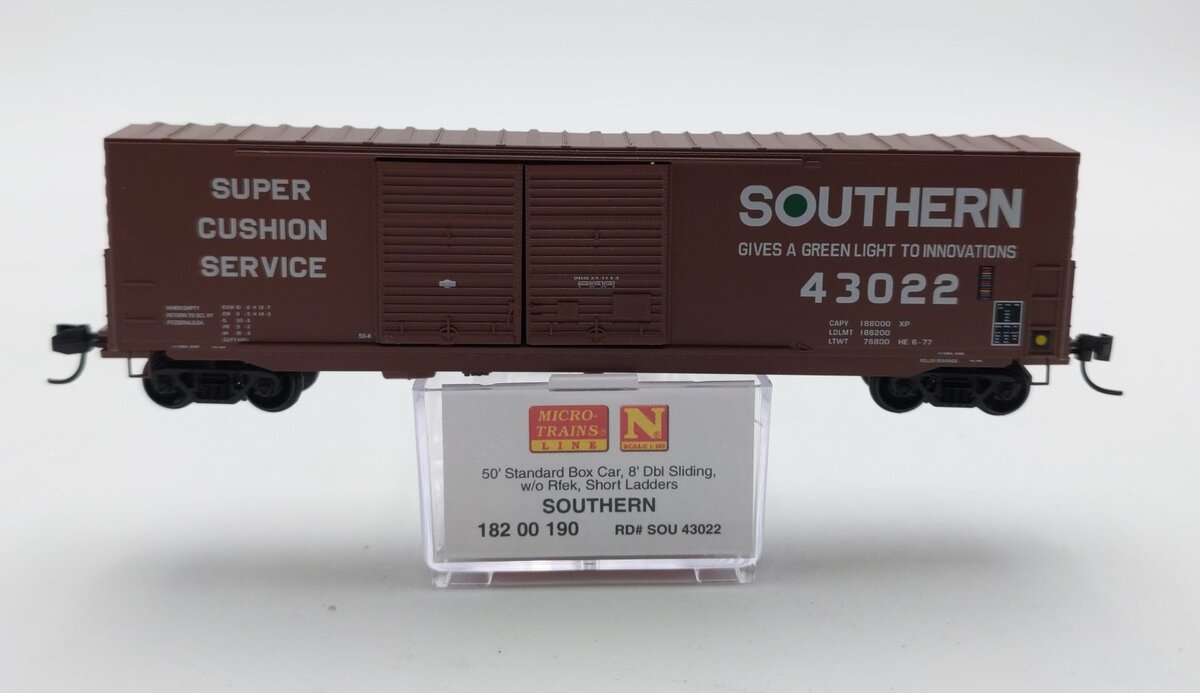 Micro-Trains 18200190 N Southern Double-Door Boxcar #43022