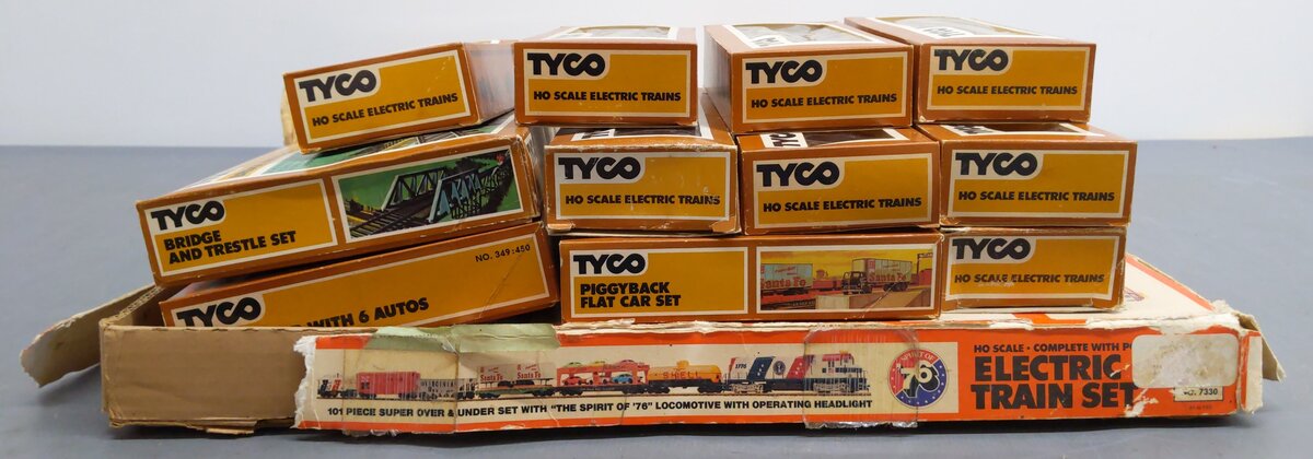 Tyco 7330 HO Spirit of '76 Set F-17-4 Electric Train Set EX/Box