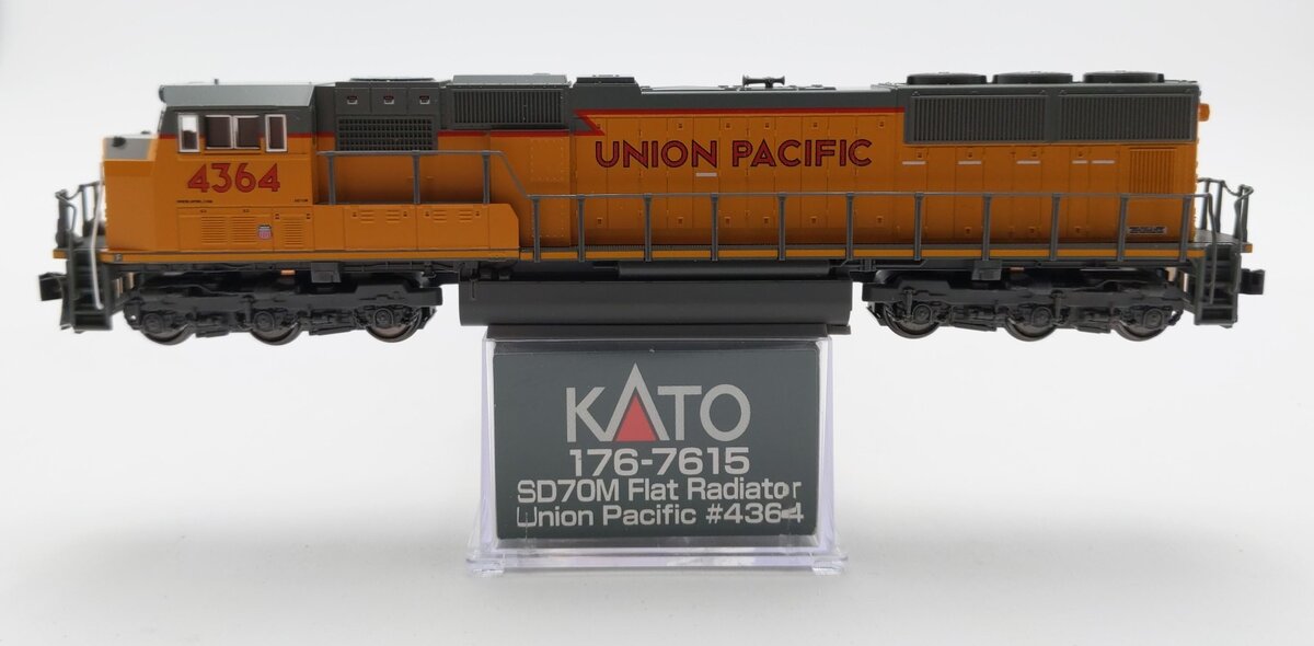 Kato 176-7615 N Union Pacific EMD SD70M Diesel Locomotive #4364