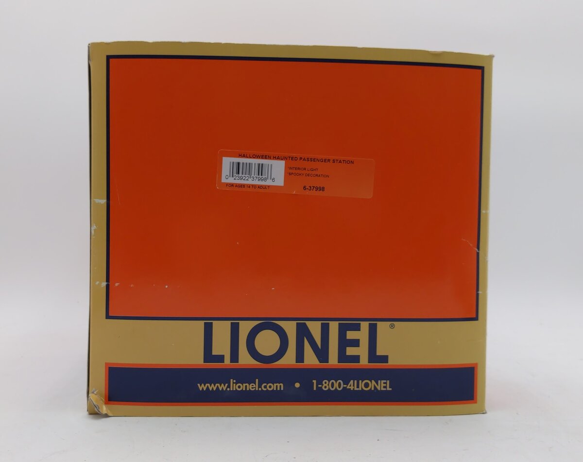 Lionel 6-37998 Halloween Haunted Passenger Station LN/Box