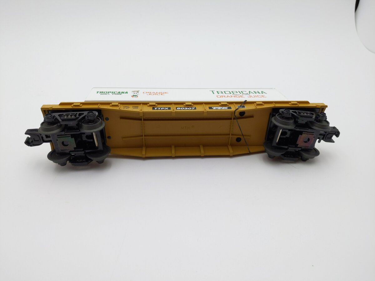 MTH 30-76267 O Gauge TTX Flatcar with Trailer