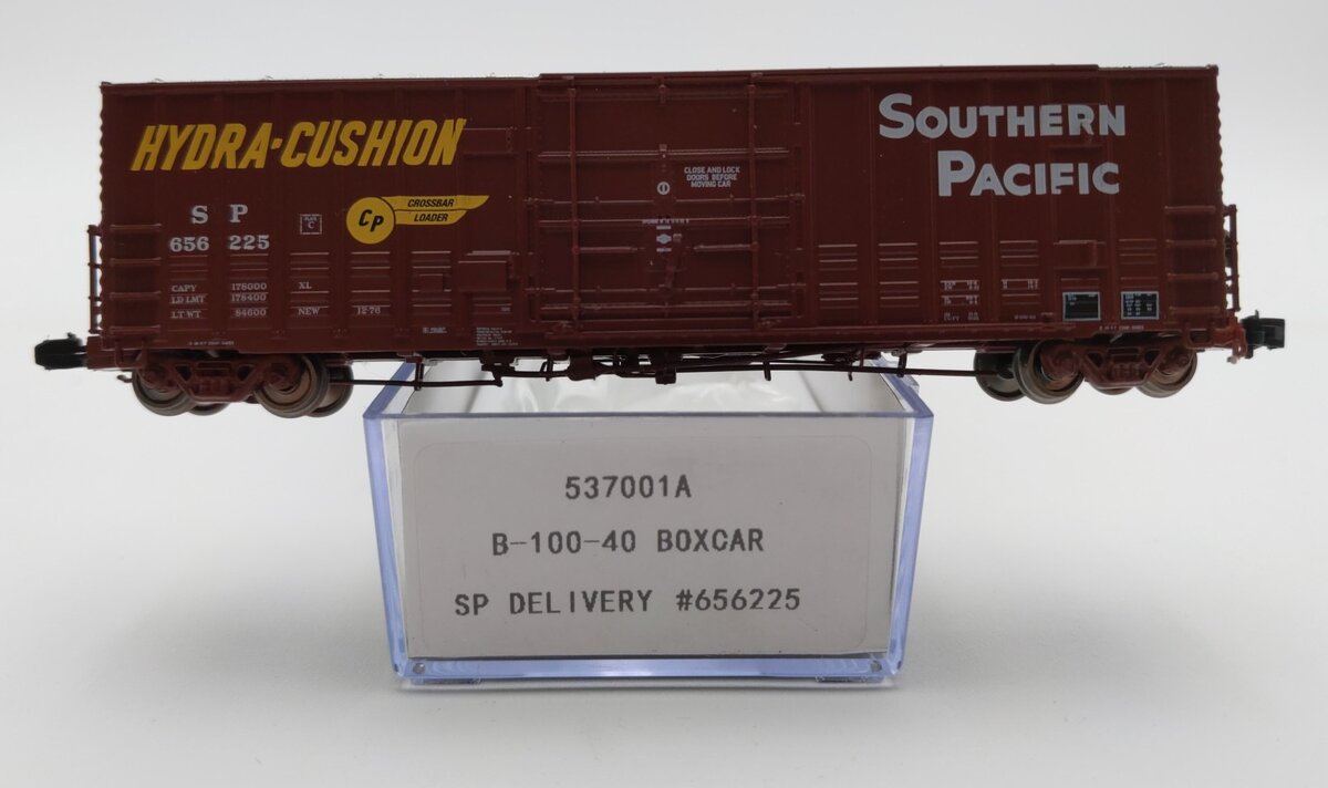 Rapido Trains 537001A N Southern Pacific B-100-40 Boxcar #656225 LN/Box