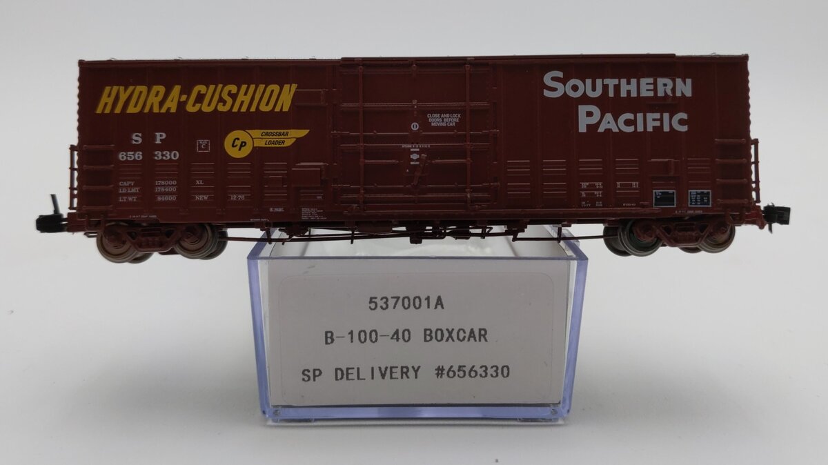Rapido Trains 537001A N Southern Pacific B-100-40 Boxcar #656330 LN/Box