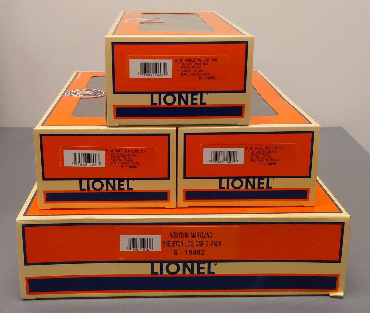 Lionel 6-19492 O Gauge Western Maryland Skeleton Log Car 3-pack NIB