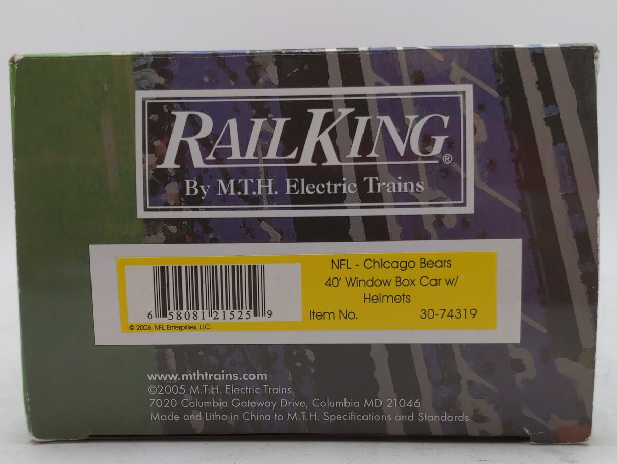 MTH 30-74319 O Gauge 40' Window Box Car w/Helmets (NFL - Chicago Bears) LN/Box