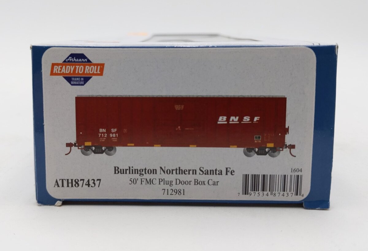 Athearn 87437 HO BNSF 50' FMC Superior Plug Door Box #712981