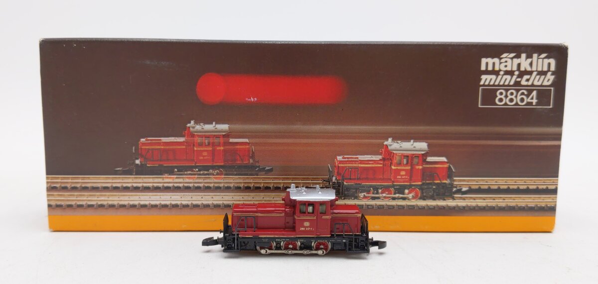 Marklin 8864 Z Scale DB BR 260 Diesel Switcher Locomotive LN