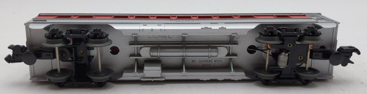 Lionel 6-16057 O Gauge Santa Fe Illuminated Passenger Car LN