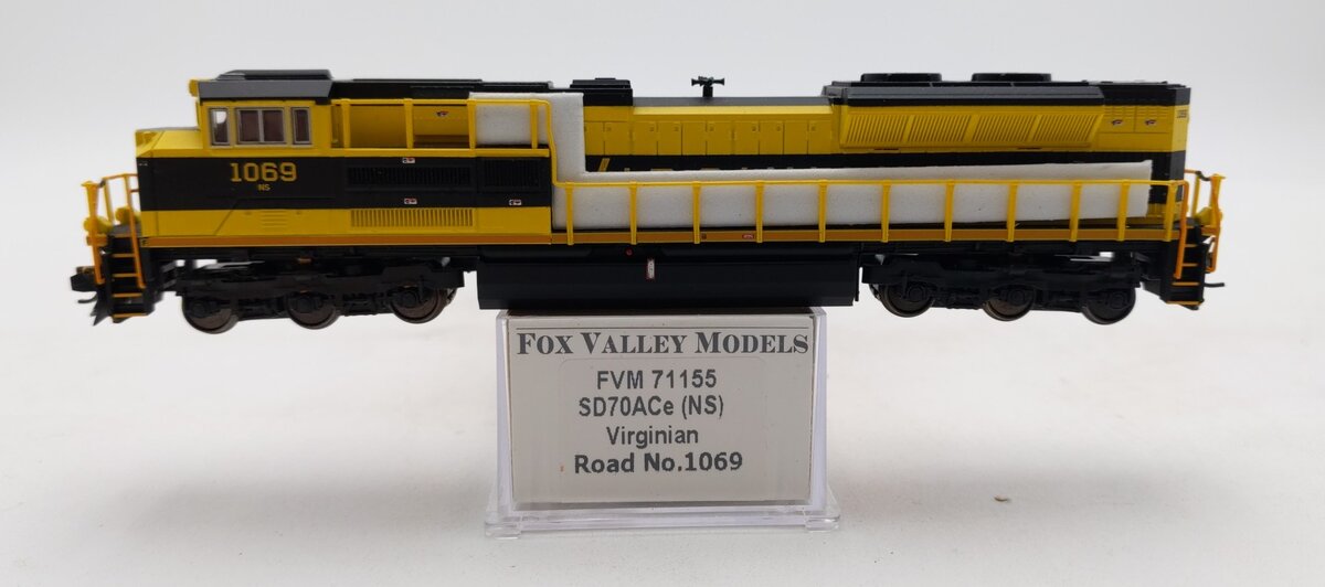 Fox Valley Models 71155 N Virginian EMD SD70ACE Diesel Locomotive #1069